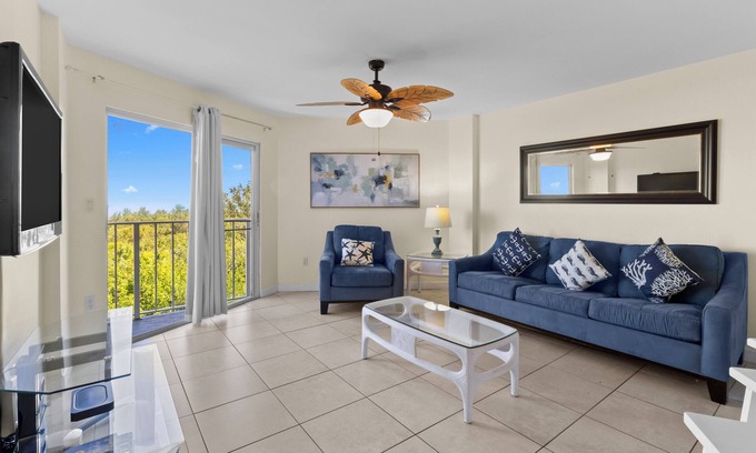 Tavernier Apartment | Seaside Family Escape! Pool, Playground, BBQs & Easy Beach Access!