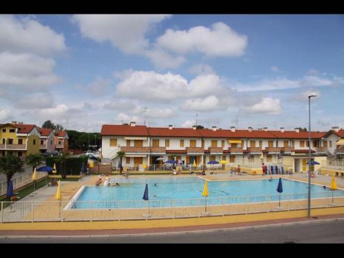 Rosapineta Apartment | Cozy Attic Flat in Pet-Friendly Residence with Pool