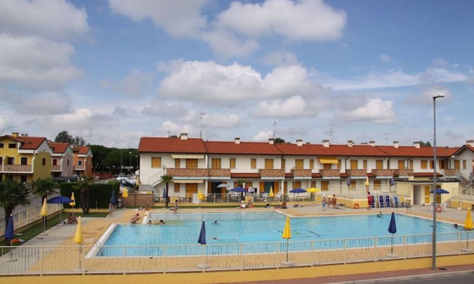 Rosapineta Apartment | Charming Attic Flat in Pet-Friendly Residence with Pool