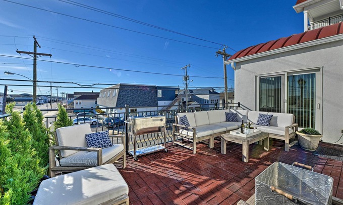 Seaside Heights Condo | Comfortable Seaside Heights Beach Condo Steps from Boardwalk