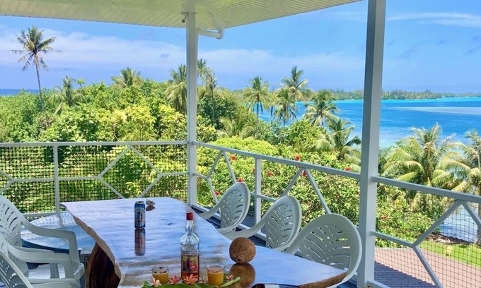 Huahine House | Beachfront Bungalow with Private Lagoon and Pool Access