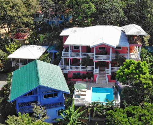 Antoneys Cay Bed & Breakfast | Discover Seaside Inn Roatan with Ocean Views & Pet-Friendly Stay