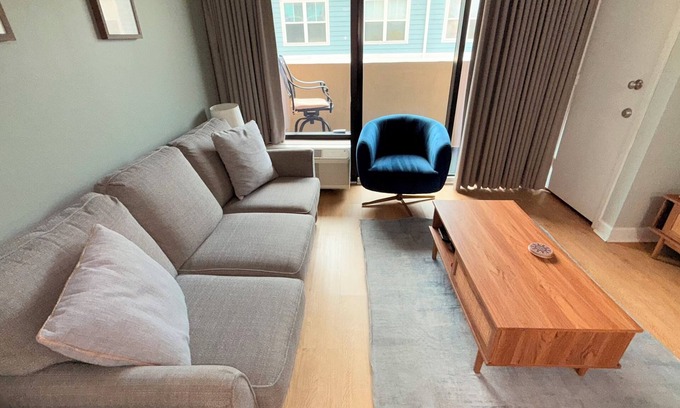 Ocean Drive Condo | Seaside Oasis