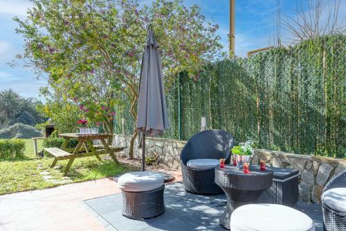 Argonos House | Oceanfront Escape: Seaside Retreat with Top Guest Ratings