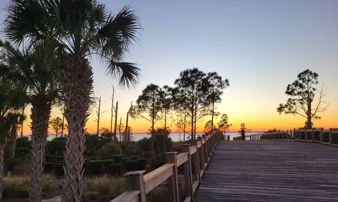 Port St. Joe Apartment | Seaside Retreat: Beachfront Access with Pool & Pet-Friendly