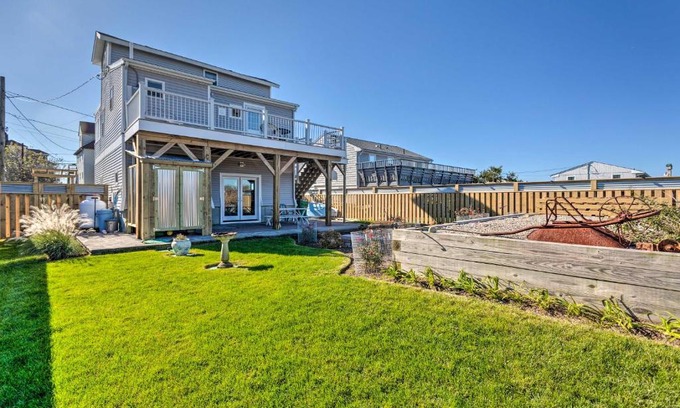 Matunuck House | Oceanfront Seaside SK Getaway Near Matunuck Beach!