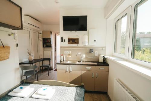Apsuciems Apartment | Oceanfront Seaside Studio Apartment - Guest Rated 9.6/10