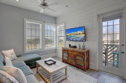 Cinnamon Shore Apartment | Relax at Seaside TC 10301 - Pet-Friendly & Pool Access