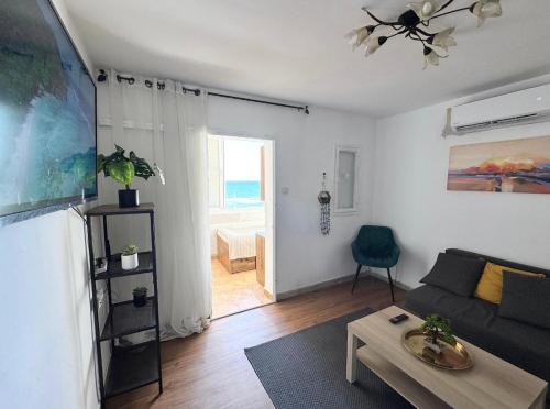 Haifa Apartment | Seaside Vacation