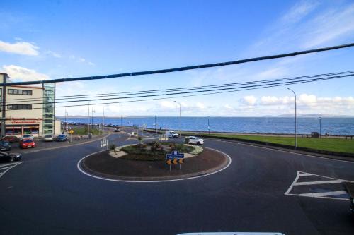 Galway Apartment | Seaside Views: Pet Friendly with Breakfast & Kitchen Access