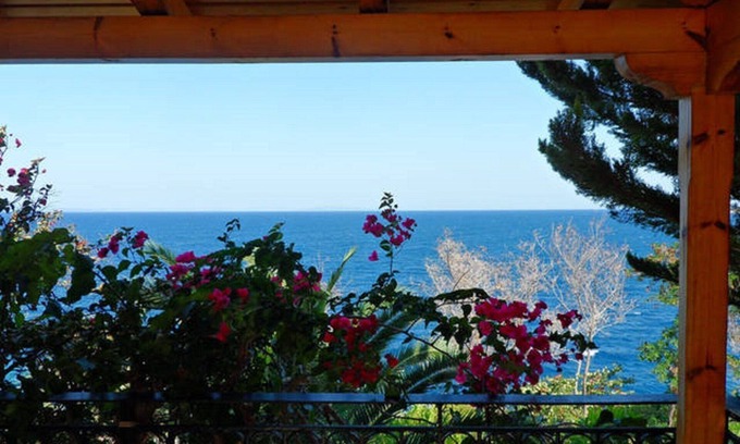 Arkadiko Chorio Villa | Seaside Villa in Greece