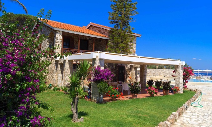 Kato Sounion Villa | Seaside Villa with Private Pool and Breathtaking Aegean Views