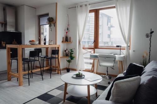 Kvartal Noviya Grad Apartment | Four Seasons Apartment: 4-Star Family-Friendly Retreat