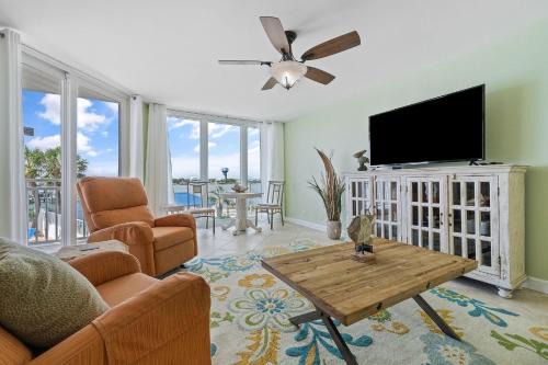 Ono Island House | Family-Friendly SeaSpray Riverside 214 - Rated 10/10