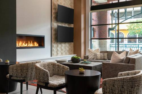 Downtown Hotel | Explore Seattle Marriott Redmond: Family-Friendly Amenities