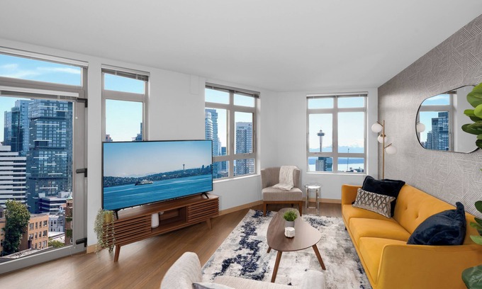 Cascade Apartment | Unforgettable Seattle Space Needle View Penthouse in Capitol Hill