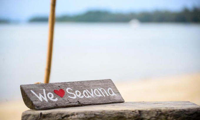Ko Mak Resort | Relax at Seavana Koh Mak Beach Resort with Oceanfront Views