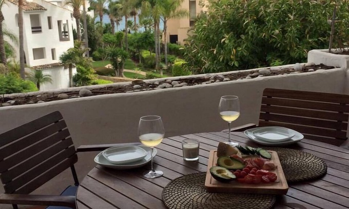 New Golden Mile Apartment | Family-Friendly Seaview Apartment Steps from the Beach