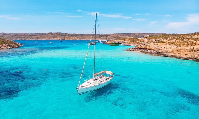 Ggantija House | Relaxing Seaview Wellness Penthouse in Beautiful Gozo