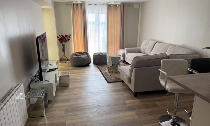 Cobh Apartment | Seaview Apartment in Cobh