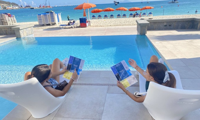 Philipsburg Hotel | Oceanfront Bliss at Seaview Beach Hotel with Pool & Spa