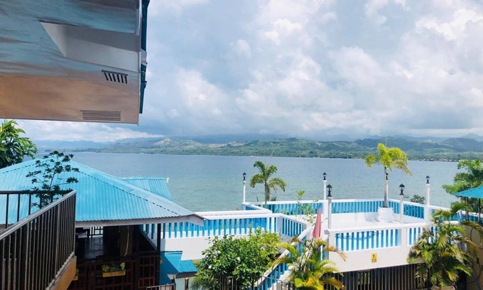 Anda Hotel | Relax at Seaview Beach Resort with Pool and Family Amenities