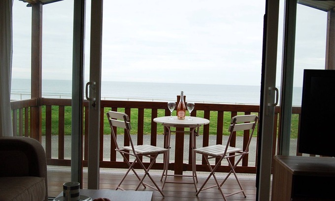 Tywyn House | Seaview Caravan 129 Neptune Park in Tywyn