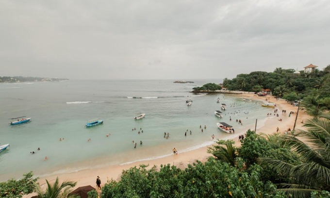 Unawatuna Resort | Oceanfront Retreat at Seaview Deepal Villa Awaits You