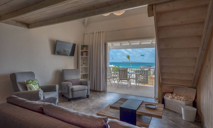 Orient Bay Condo | Beachfront Seaview Duplex with Pool and Spa Amenities