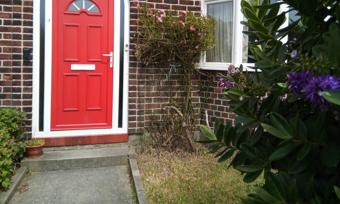 Onchan House | Seaview Family friendly house
