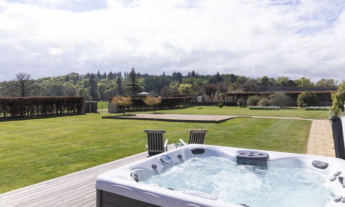 Cockburnspath House | Seaview House: Pet-Friendly Getaway with Oceanfront Views