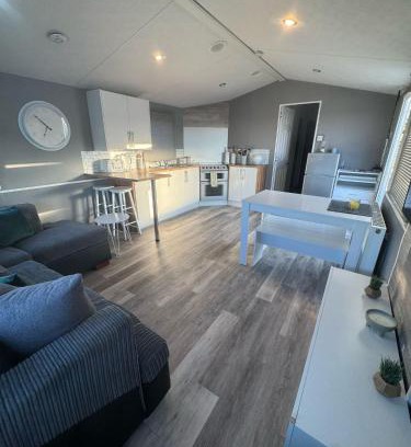 Ayr Other | Seaview Lodgings