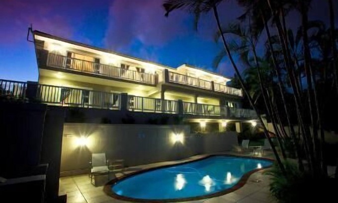 La Lucia Bed & Breakfast | Seaview Manor: Highly Rated B&B with Pool & Breakfast