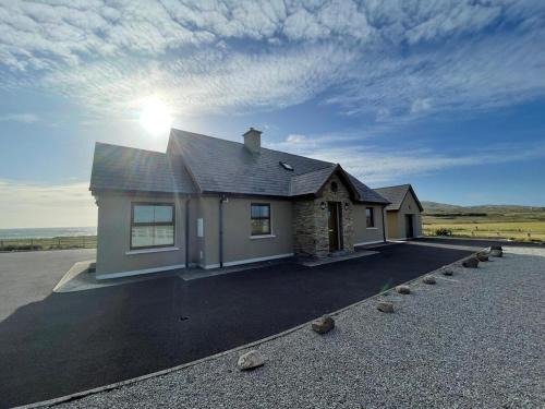 Lettermacaward House | Seaview Retreat