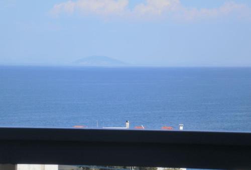 Kefalari Apartment | Seaview Studio Helen No 2: Family-Friendly Retreat Awaits