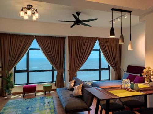 Kuantan Apartment | Seaview Studio with King Bed at Imperium Residence