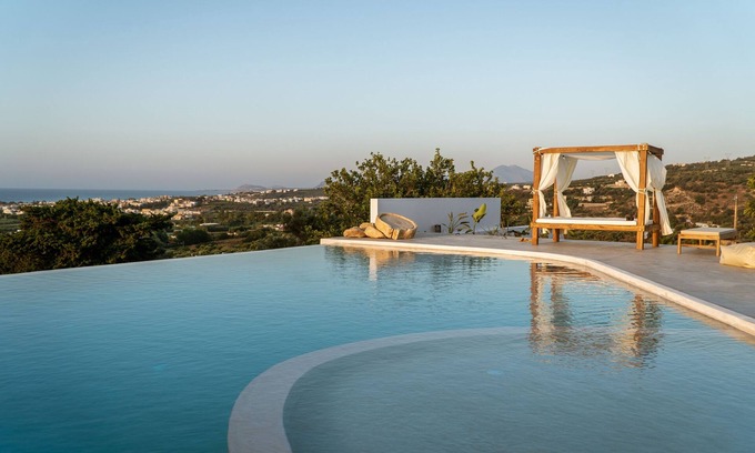 Xiro Chorio Villa | Seaview Villa w/Private Pool, BBQ,1,5km from beach with breathtaking views