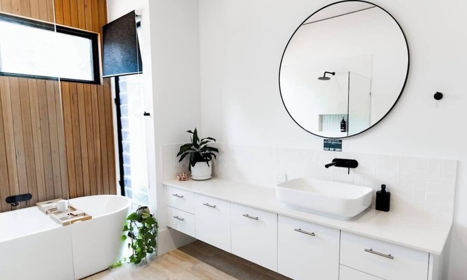 Yallingup House | Seaview Yallingup: Enjoy Your Holiday with Family-Friendly Comfort