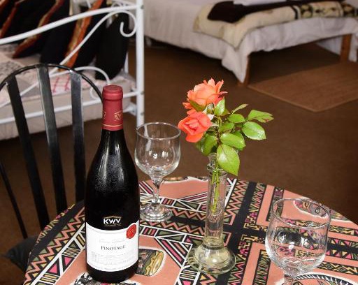 Dullstroom Apartment | Elegant Sebakwe: 4-Star Retreat with Family-Friendly Perks