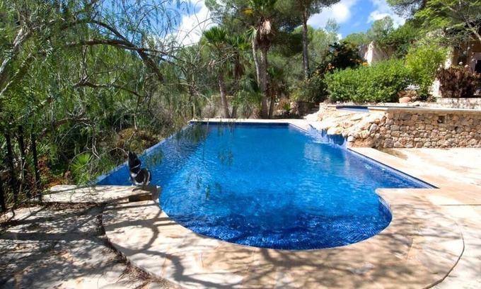 Sant Josep de sa Talaia Villa | Private Villa with AC in All Bedrooms - Guest Rated 10/10