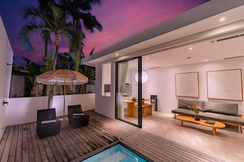Berawa Villa | Eco-Friendly Oasis with Pool and Ricefield Views in Berawa