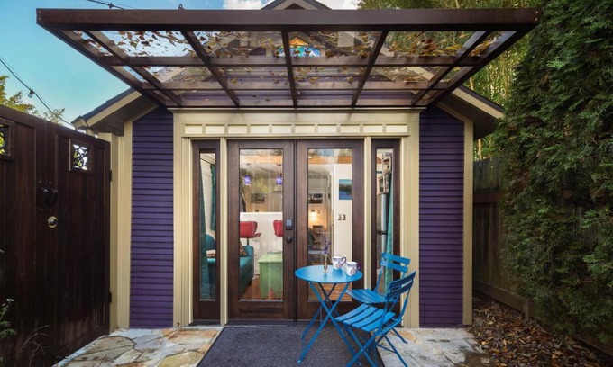 Humboldt House | Inviting 2 Bdm Villa with Patio Near All the Excitement