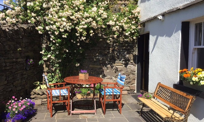 Duddon Valley Apartment | Tranquil Retreat with Easy Access to Village Life