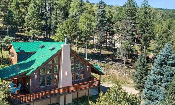 Angel Fire Cabin | Tranquil Angel Fire Cabin with Spectacular Views & Hot Tub