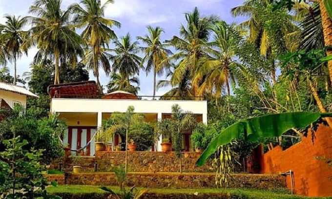Tangalle Villa | Idyllic Beach House Retreat in Seenimodara, Sri Lanka