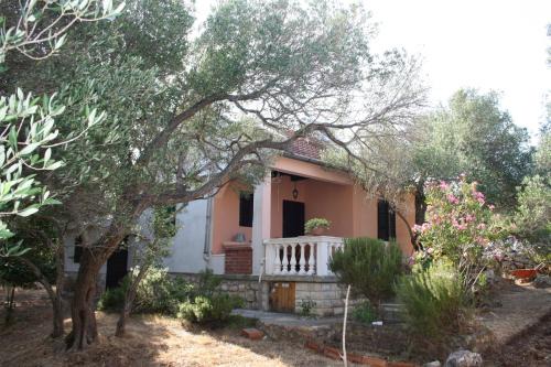 Dobropoljana House | Cozy Secluded Fisherman's Cottage with Ocean Views