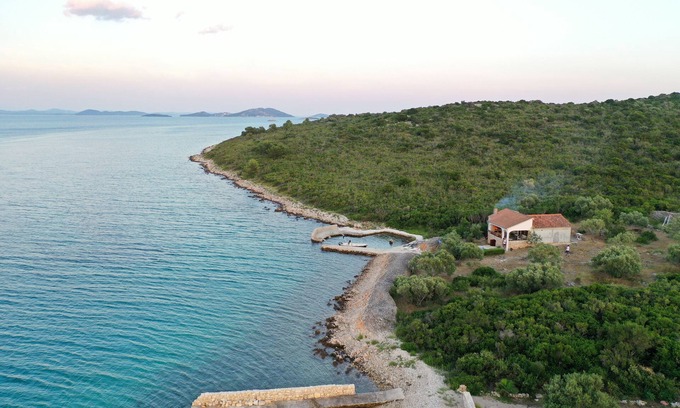 Pasman House | Secluded fisherman's cottage Cove Žižanj, Pašman (K-23925)