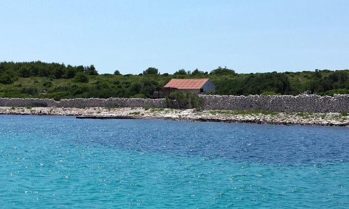 Gangaro House | Secluded Fisherman's Cottage with Oceanfront Views