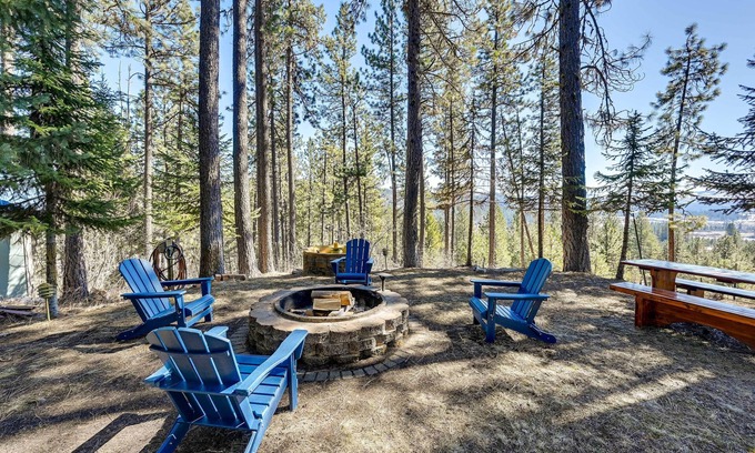 Garden Valley Cabin | Tranquil Garden Valley Cabin with Deck & Scenic Views