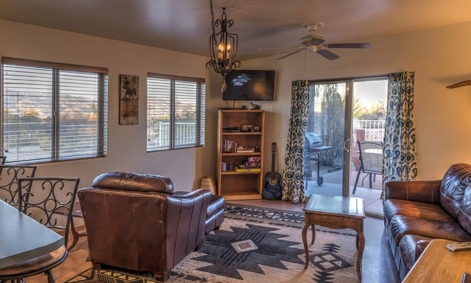 Old Spanish Trail Estates House | Secluded Guest Home with Pool & Mountain Views, Rated 9.8